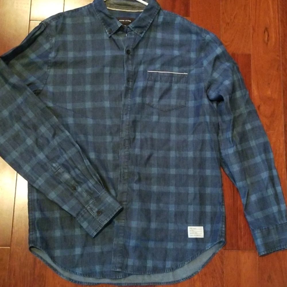 Adam Levine Casual Button Down Shirt